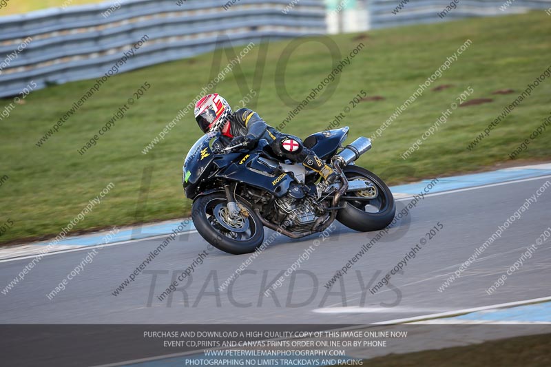 donington no limits trackday;donington park photographs;donington trackday photographs;no limits trackdays;peter wileman photography;trackday digital images;trackday photos
