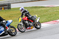 brands-hatch-photographs;brands-no-limits-trackday;cadwell-trackday-photographs;enduro-digital-images;event-digital-images;eventdigitalimages;no-limits-trackdays;peter-wileman-photography;racing-digital-images;trackday-digital-images;trackday-photos