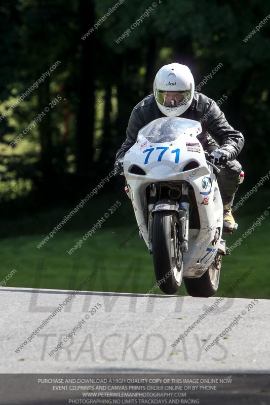 cadwell no limits trackday;cadwell park;cadwell park photographs;cadwell trackday photographs;enduro digital images;event digital images;eventdigitalimages;no limits trackdays;peter wileman photography;racing digital images;trackday digital images;trackday photos