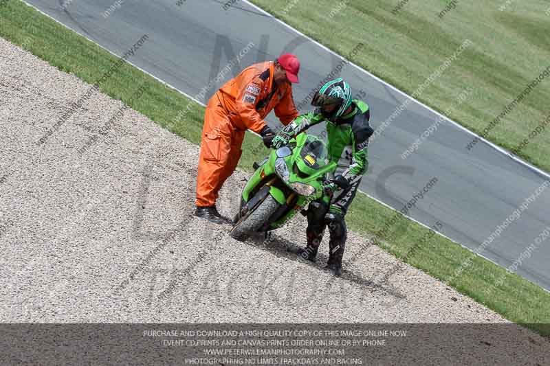 donington no limits trackday;donington park photographs;donington trackday photographs;no limits trackdays;peter wileman photography;trackday digital images;trackday photos