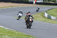 enduro-digital-images;event-digital-images;eventdigitalimages;mallory-park;mallory-park-photographs;mallory-park-trackday;mallory-park-trackday-photographs;no-limits-trackdays;peter-wileman-photography;racing-digital-images;trackday-digital-images;trackday-photos