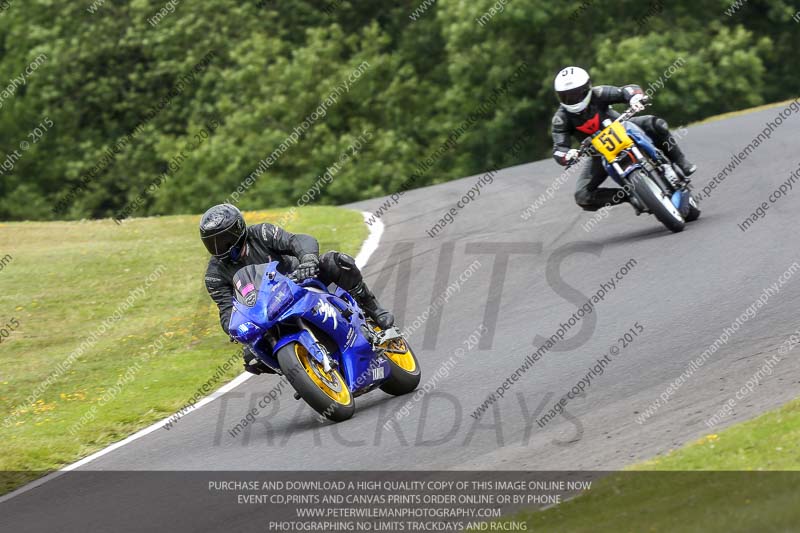 cadwell no limits trackday;cadwell park;cadwell park photographs;cadwell trackday photographs;enduro digital images;event digital images;eventdigitalimages;no limits trackdays;peter wileman photography;racing digital images;trackday digital images;trackday photos