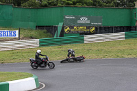 enduro-digital-images;event-digital-images;eventdigitalimages;mallory-park;mallory-park-photographs;mallory-park-trackday;mallory-park-trackday-photographs;no-limits-trackdays;peter-wileman-photography;racing-digital-images;trackday-digital-images;trackday-photos