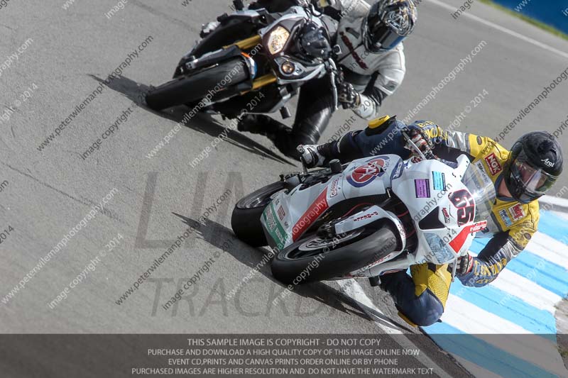 donington no limits trackday;donington park photographs;donington trackday photographs;no limits trackdays;peter wileman photography;trackday digital images;trackday photos