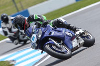 donington-no-limits-trackday;donington-park-photographs;donington-trackday-photographs;no-limits-trackdays;peter-wileman-photography;trackday-digital-images;trackday-photos