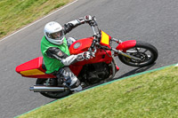 enduro-digital-images;event-digital-images;eventdigitalimages;mallory-park;mallory-park-photographs;mallory-park-trackday;mallory-park-trackday-photographs;no-limits-trackdays;peter-wileman-photography;racing-digital-images;trackday-digital-images;trackday-photos