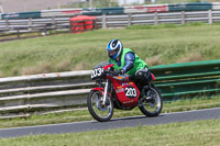 enduro-digital-images;event-digital-images;eventdigitalimages;mallory-park;mallory-park-photographs;mallory-park-trackday;mallory-park-trackday-photographs;no-limits-trackdays;peter-wileman-photography;racing-digital-images;trackday-digital-images;trackday-photos