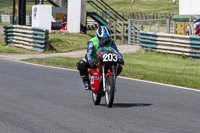 enduro-digital-images;event-digital-images;eventdigitalimages;mallory-park;mallory-park-photographs;mallory-park-trackday;mallory-park-trackday-photographs;no-limits-trackdays;peter-wileman-photography;racing-digital-images;trackday-digital-images;trackday-photos