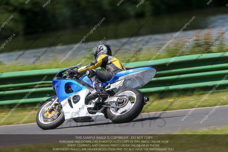 enduro digital images;event digital images;eventdigitalimages;mallory park;mallory park photographs;mallory park trackday;mallory park trackday photographs;no limits trackdays;peter wileman photography;racing digital images;trackday digital images;trackday photos