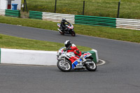 enduro-digital-images;event-digital-images;eventdigitalimages;mallory-park;mallory-park-photographs;mallory-park-trackday;mallory-park-trackday-photographs;no-limits-trackdays;peter-wileman-photography;racing-digital-images;trackday-digital-images;trackday-photos