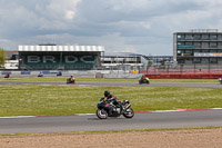 Novice Black/Silver Bikes