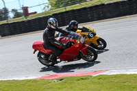 brands-hatch-photographs;brands-no-limits-trackday;cadwell-trackday-photographs;enduro-digital-images;event-digital-images;eventdigitalimages;no-limits-trackdays;peter-wileman-photography;racing-digital-images;trackday-digital-images;trackday-photos