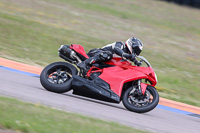 Rockingham-no-limits-trackday;enduro-digital-images;event-digital-images;eventdigitalimages;no-limits-trackdays;peter-wileman-photography;racing-digital-images;rockingham-raceway-northamptonshire;rockingham-trackday-photographs;trackday-digital-images;trackday-photos