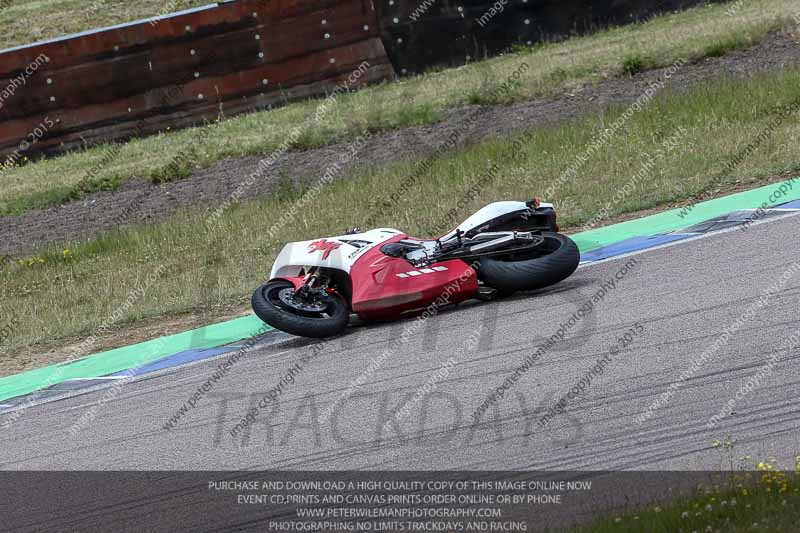 Rockingham no limits trackday;enduro digital images;event digital images;eventdigitalimages;no limits trackdays;peter wileman photography;racing digital images;rockingham raceway northamptonshire;rockingham trackday photographs;trackday digital images;trackday photos
