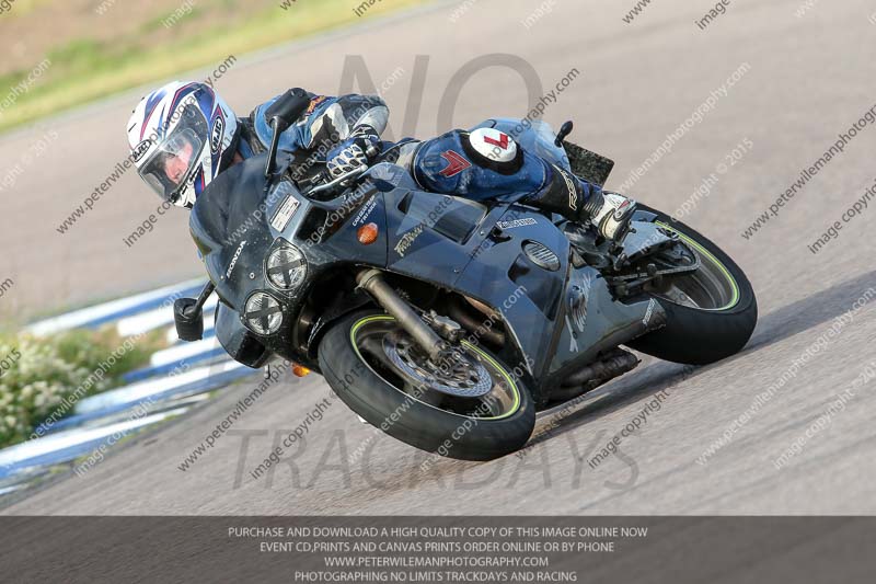 Rockingham no limits trackday;enduro digital images;event digital images;eventdigitalimages;no limits trackdays;peter wileman photography;racing digital images;rockingham raceway northamptonshire;rockingham trackday photographs;trackday digital images;trackday photos