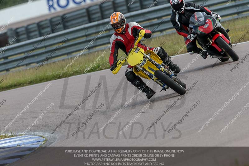 Rockingham no limits trackday;enduro digital images;event digital images;eventdigitalimages;no limits trackdays;peter wileman photography;racing digital images;rockingham raceway northamptonshire;rockingham trackday photographs;trackday digital images;trackday photos