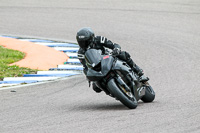 Rockingham-no-limits-trackday;enduro-digital-images;event-digital-images;eventdigitalimages;no-limits-trackdays;peter-wileman-photography;racing-digital-images;rockingham-raceway-northamptonshire;rockingham-trackday-photographs;trackday-digital-images;trackday-photos