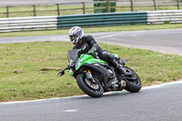 Novice Group Green/Yellow Bikes
