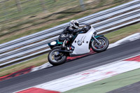 brands-hatch-photographs;brands-no-limits-trackday;cadwell-trackday-photographs;enduro-digital-images;event-digital-images;eventdigitalimages;no-limits-trackdays;peter-wileman-photography;racing-digital-images;trackday-digital-images;trackday-photos