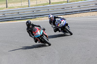 brands-hatch-photographs;brands-no-limits-trackday;cadwell-trackday-photographs;enduro-digital-images;event-digital-images;eventdigitalimages;no-limits-trackdays;peter-wileman-photography;racing-digital-images;trackday-digital-images;trackday-photos