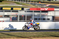 brands-hatch-photographs;brands-no-limits-trackday;cadwell-trackday-photographs;enduro-digital-images;event-digital-images;eventdigitalimages;no-limits-trackdays;peter-wileman-photography;racing-digital-images;trackday-digital-images;trackday-photos