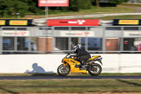 brands-hatch-photographs;brands-no-limits-trackday;cadwell-trackday-photographs;enduro-digital-images;event-digital-images;eventdigitalimages;no-limits-trackdays;peter-wileman-photography;racing-digital-images;trackday-digital-images;trackday-photos