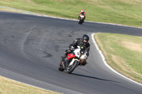 brands-hatch-photographs;brands-no-limits-trackday;cadwell-trackday-photographs;enduro-digital-images;event-digital-images;eventdigitalimages;no-limits-trackdays;peter-wileman-photography;racing-digital-images;trackday-digital-images;trackday-photos