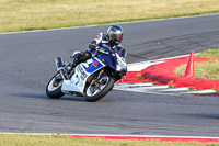 Evening Fast/Inter Blue/White Bikes