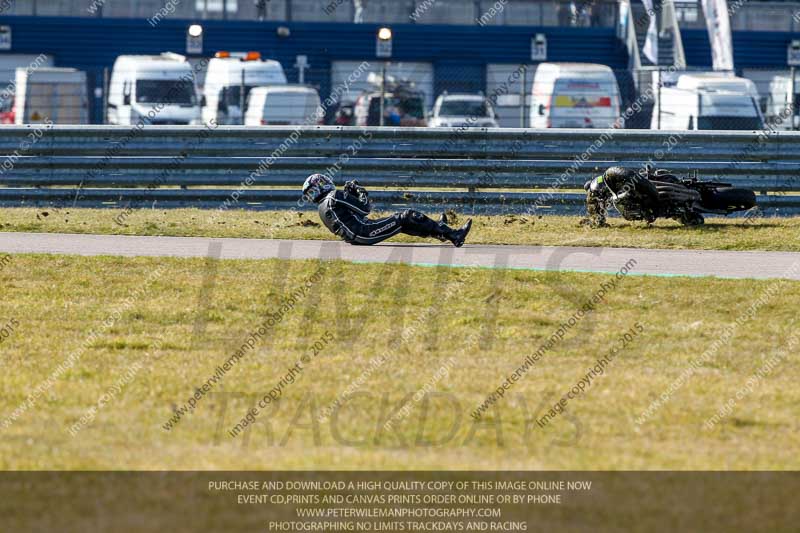 Rockingham no limits trackday;enduro digital images;event digital images;eventdigitalimages;no limits trackdays;peter wileman photography;racing digital images;rockingham raceway northamptonshire;rockingham trackday photographs;trackday digital images;trackday photos