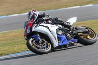 donington-no-limits-trackday;donington-park-photographs;donington-trackday-photographs;no-limits-trackdays;peter-wileman-photography;trackday-digital-images;trackday-photos