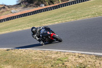 enduro-digital-images;event-digital-images;eventdigitalimages;mallory-park;mallory-park-photographs;mallory-park-trackday;mallory-park-trackday-photographs;no-limits-trackdays;peter-wileman-photography;racing-digital-images;trackday-digital-images;trackday-photos