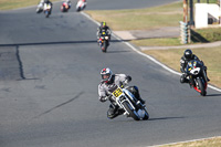 enduro-digital-images;event-digital-images;eventdigitalimages;mallory-park;mallory-park-photographs;mallory-park-trackday;mallory-park-trackday-photographs;no-limits-trackdays;peter-wileman-photography;racing-digital-images;trackday-digital-images;trackday-photos