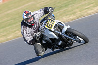 enduro-digital-images;event-digital-images;eventdigitalimages;mallory-park;mallory-park-photographs;mallory-park-trackday;mallory-park-trackday-photographs;no-limits-trackdays;peter-wileman-photography;racing-digital-images;trackday-digital-images;trackday-photos