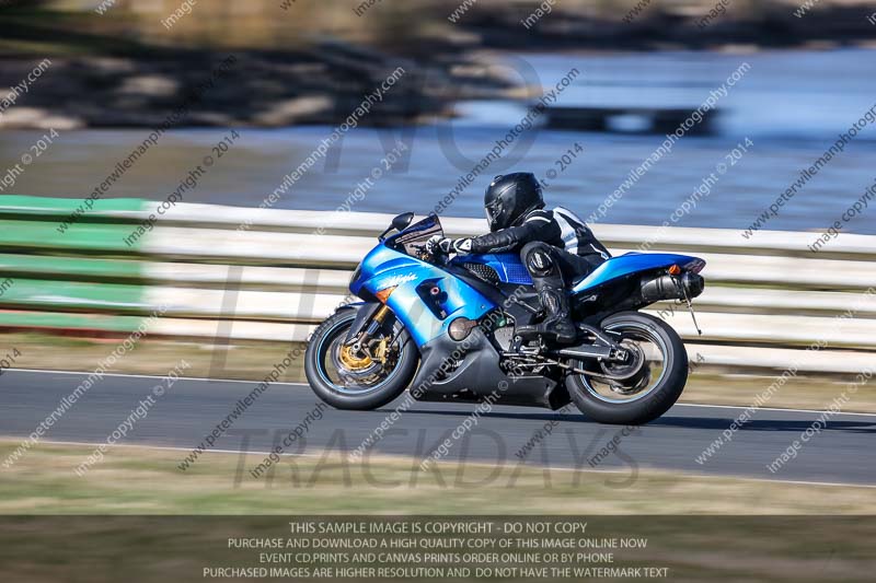 enduro digital images;event digital images;eventdigitalimages;mallory park;mallory park photographs;mallory park trackday;mallory park trackday photographs;no limits trackdays;peter wileman photography;racing digital images;trackday digital images;trackday photos