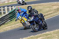 enduro-digital-images;event-digital-images;eventdigitalimages;mallory-park;mallory-park-photographs;mallory-park-trackday;mallory-park-trackday-photographs;no-limits-trackdays;peter-wileman-photography;racing-digital-images;trackday-digital-images;trackday-photos