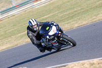 enduro-digital-images;event-digital-images;eventdigitalimages;mallory-park;mallory-park-photographs;mallory-park-trackday;mallory-park-trackday-photographs;no-limits-trackdays;peter-wileman-photography;racing-digital-images;trackday-digital-images;trackday-photos