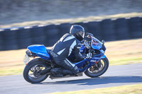 enduro-digital-images;event-digital-images;eventdigitalimages;mallory-park;mallory-park-photographs;mallory-park-trackday;mallory-park-trackday-photographs;no-limits-trackdays;peter-wileman-photography;racing-digital-images;trackday-digital-images;trackday-photos