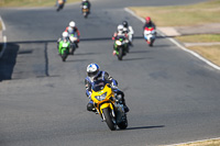 enduro-digital-images;event-digital-images;eventdigitalimages;mallory-park;mallory-park-photographs;mallory-park-trackday;mallory-park-trackday-photographs;no-limits-trackdays;peter-wileman-photography;racing-digital-images;trackday-digital-images;trackday-photos