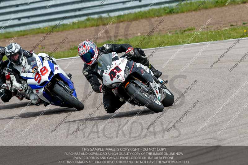 Rockingham no limits trackday;enduro digital images;event digital images;eventdigitalimages;no limits trackdays;peter wileman photography;racing digital images;rockingham raceway northamptonshire;rockingham trackday photographs;trackday digital images;trackday photos