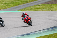 Rockingham-no-limits-trackday;enduro-digital-images;event-digital-images;eventdigitalimages;no-limits-trackdays;peter-wileman-photography;racing-digital-images;rockingham-raceway-northamptonshire;rockingham-trackday-photographs;trackday-digital-images;trackday-photos