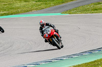 Rockingham-no-limits-trackday;enduro-digital-images;event-digital-images;eventdigitalimages;no-limits-trackdays;peter-wileman-photography;racing-digital-images;rockingham-raceway-northamptonshire;rockingham-trackday-photographs;trackday-digital-images;trackday-photos