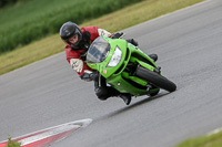 Novice Group Green/Yellow Bikes