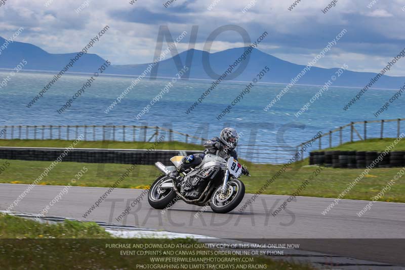 anglesey no limits trackday;anglesey photographs;anglesey trackday photographs;enduro digital images;event digital images;eventdigitalimages;no limits trackdays;peter wileman photography;racing digital images;trac mon;trackday digital images;trackday photos;ty croes