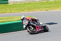 enduro-digital-images;event-digital-images;eventdigitalimages;mallory-park;mallory-park-photographs;mallory-park-trackday;mallory-park-trackday-photographs;no-limits-trackdays;peter-wileman-photography;racing-digital-images;trackday-digital-images;trackday-photos