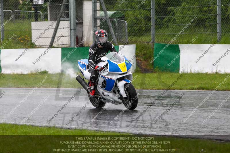 enduro digital images;event digital images;eventdigitalimages;mallory park;mallory park photographs;mallory park trackday;mallory park trackday photographs;no limits trackdays;peter wileman photography;racing digital images;trackday digital images;trackday photos