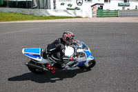 enduro-digital-images;event-digital-images;eventdigitalimages;mallory-park;mallory-park-photographs;mallory-park-trackday;mallory-park-trackday-photographs;no-limits-trackdays;peter-wileman-photography;racing-digital-images;trackday-digital-images;trackday-photos