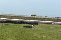 Rockingham-no-limits-trackday;enduro-digital-images;event-digital-images;eventdigitalimages;no-limits-trackdays;peter-wileman-photography;racing-digital-images;rockingham-raceway-northamptonshire;rockingham-trackday-photographs;trackday-digital-images;trackday-photos