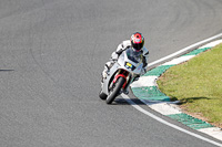 enduro-digital-images;event-digital-images;eventdigitalimages;mallory-park;mallory-park-photographs;mallory-park-trackday;mallory-park-trackday-photographs;no-limits-trackdays;peter-wileman-photography;racing-digital-images;trackday-digital-images;trackday-photos