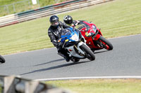 enduro-digital-images;event-digital-images;eventdigitalimages;mallory-park;mallory-park-photographs;mallory-park-trackday;mallory-park-trackday-photographs;no-limits-trackdays;peter-wileman-photography;racing-digital-images;trackday-digital-images;trackday-photos