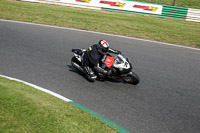 enduro-digital-images;event-digital-images;eventdigitalimages;mallory-park;mallory-park-photographs;mallory-park-trackday;mallory-park-trackday-photographs;no-limits-trackdays;peter-wileman-photography;racing-digital-images;trackday-digital-images;trackday-photos
